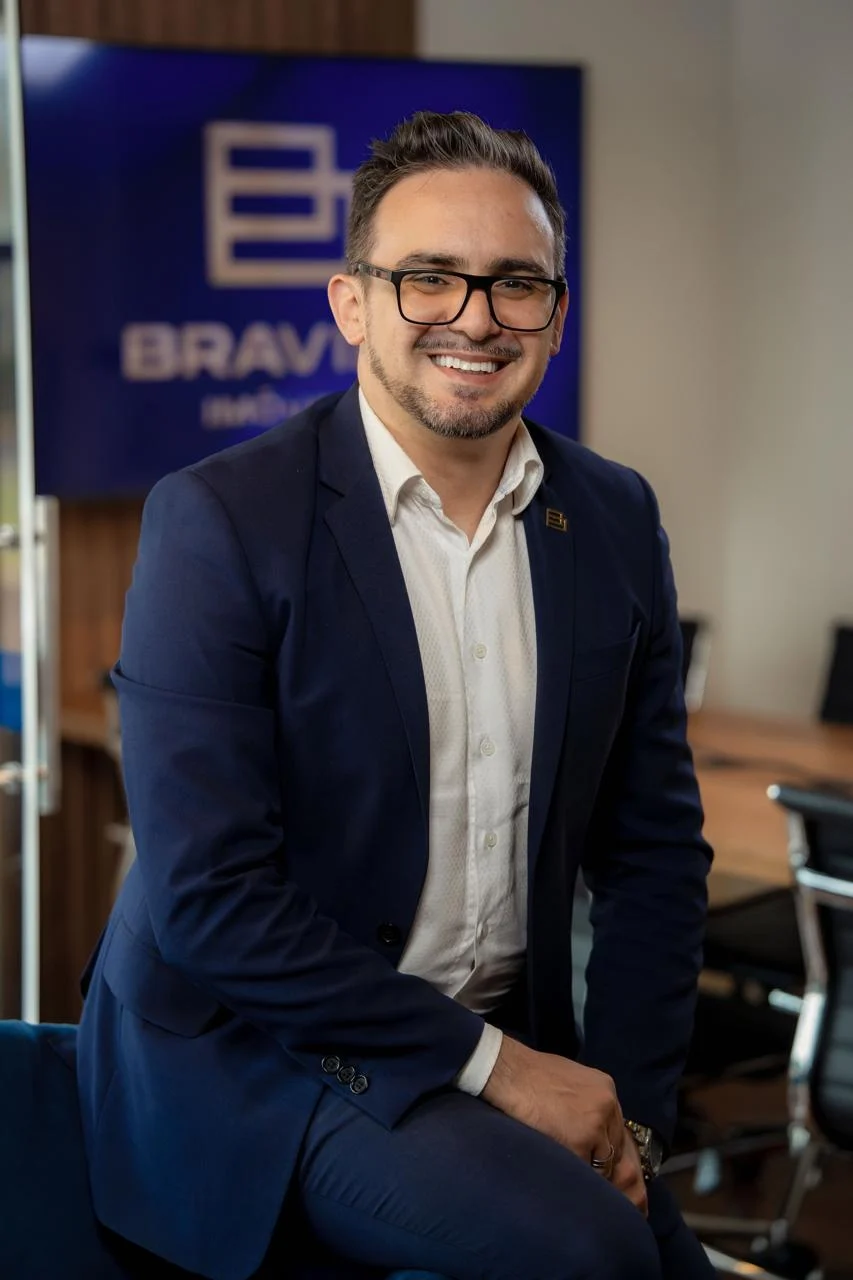 Rafael Dotto, Corretor Imobiliário